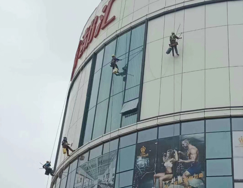 簡單談談廣州外墻清洗施工方案